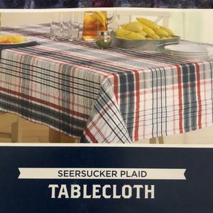 Seersucker Plaid Tablecloth - Patriotic Style 52”x70” 🇺🇸